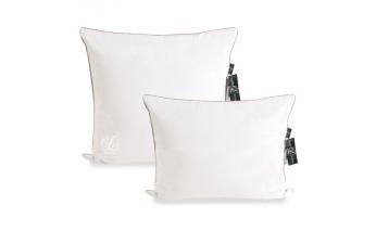 Fluff pillow Comfort, goose fluff, 68х68 cm