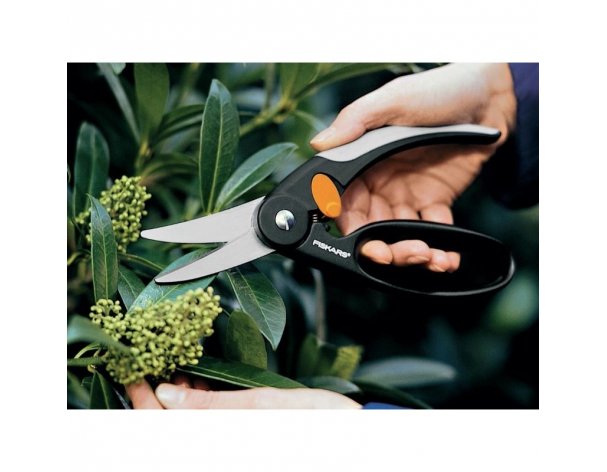Ножницы универсальные с петлей для пальцев Fiskars P45 111450