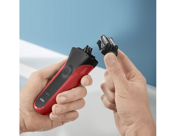 Электробритва Braun Series 3 300s Red