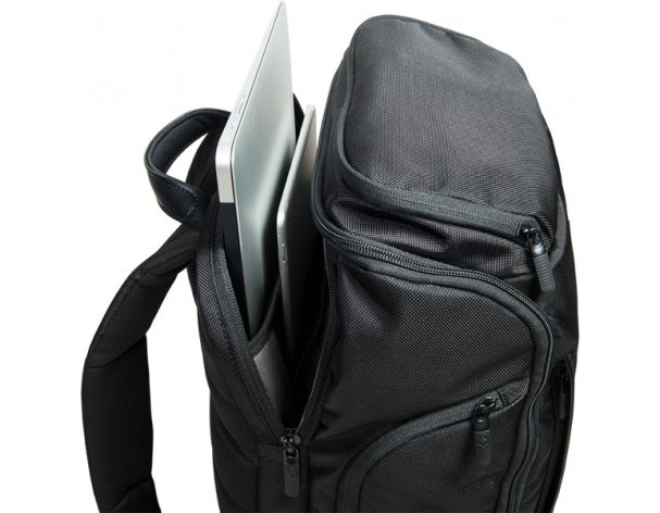 Рюкзак Victorinox Altmont Professional Fliptop 15'', 33x26x49 см, полиэфирная ткань, чёрный (602153)