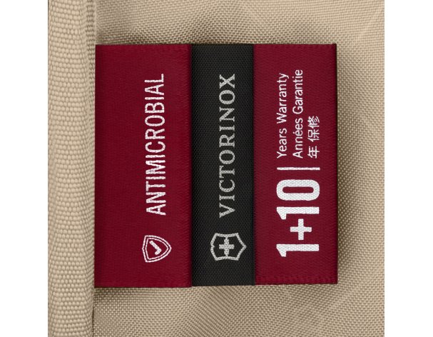 Briefcase Victorinox Victoria Signature, 42x13x30 cm, nylon/leather, black (612209)