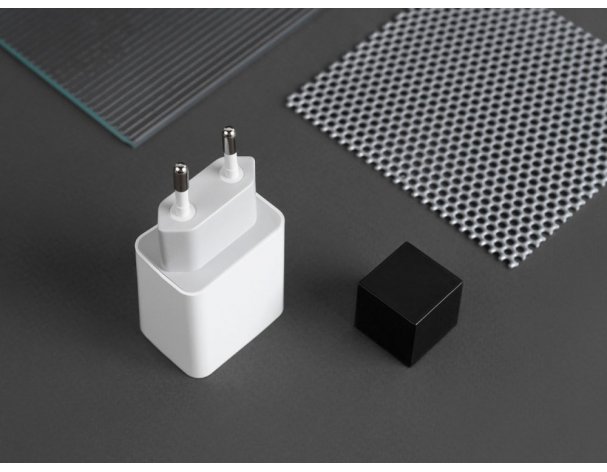 Устройство зарядное сетевое Rombica Neo ZQ3 PD RA-246851