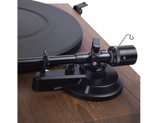 Vinyl record player Radiotehnika LP002D walnut