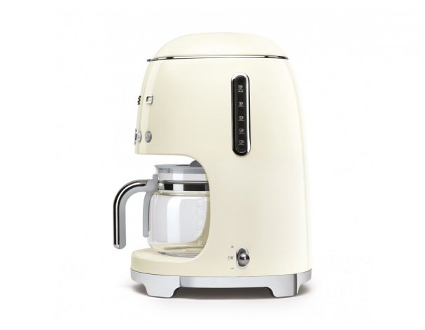 Кофеварка Smeg DCF02CREU кремовый