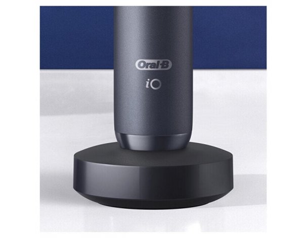 Electric toothbrush Oral-B  iO 8 Black