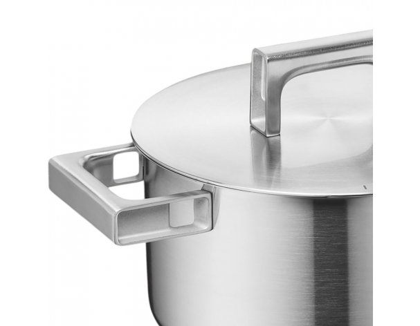 Кастрюля WMF Ultimate Cool 1795246030