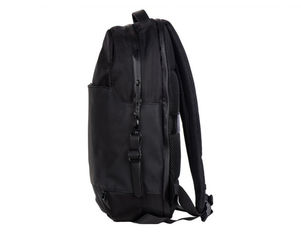Backpack Voyager Silken for laptop a 15.6″, black (932130)
