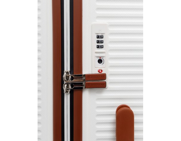 Чемодан Magellan M Range, 36.2x78.3x43.5 см, белый (VOCIERMAGMRNGWL)