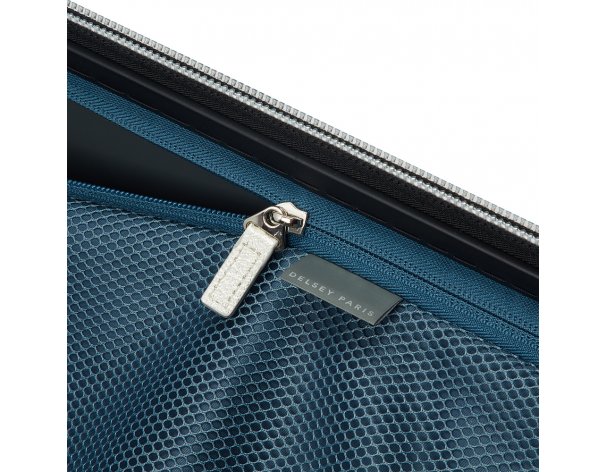 Чемодан Delsey Cadence 50x76x32 см, черный (0016778216080)