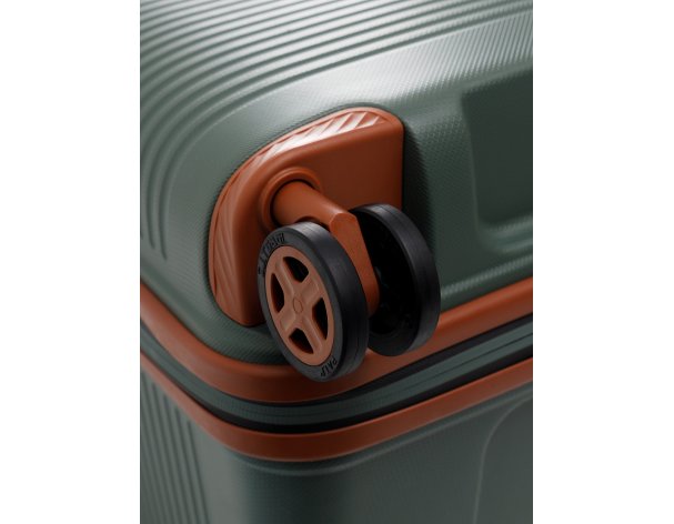 Suitcase Magellan M Range, 36.2 x78.3 x 43.5 cm, green (VOCIERMAGMRNGOL)