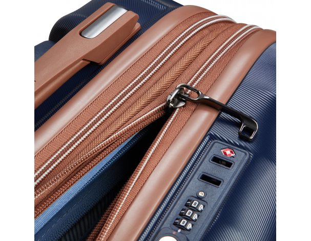 Suitcase Delsey Carrousel 2 40x55x20 cm, blue (00209780302)