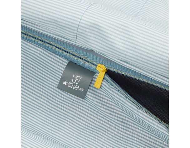Чемодан Delsey Shadow 5.0 39.5x55x20.5 см, серый (00287880311E9)