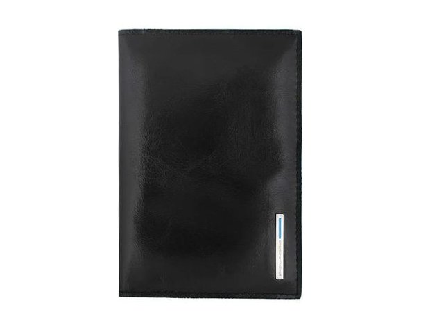 Passport cover Piquadro Blue Square, genuine leather, black (1499842)