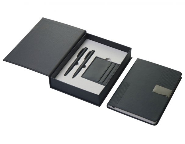 Gift set Lettertone Goethe with A5 notepad, 2 pens and a cardholder, black