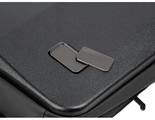 Backpack laptop Voyager Sheller with a plastic surface, black (934457)