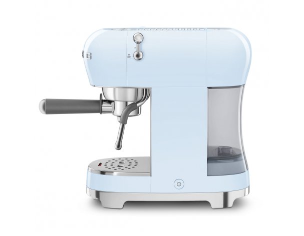 Кофемашина-эспрессо Smeg ECF02PBEU голубой
