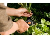 Секатор Fiskars SingleStep P26 1000567