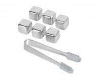 Whiskey set Master of Wine Skye with steel cooling stones, tongs, and a pouch in a box