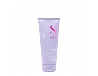 Smoothing conditioner for unruly hair Alfaparf SDL Smoothing Conditioner, 200 ml
