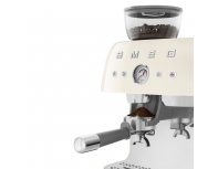 Кофемашина-эспрессо Smeg EGF03CREU кремовый