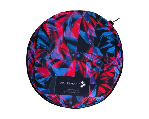 Pillow Routemark Memo Drowsy Through the Looking Glass-1
