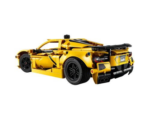 Constructor Lego Technic Chevrolet Corvette Stingray (42205)