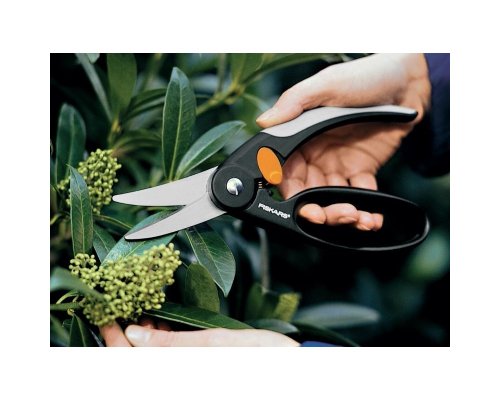 Ножницы универсальные с петлей для пальцев Fiskars P45 111450