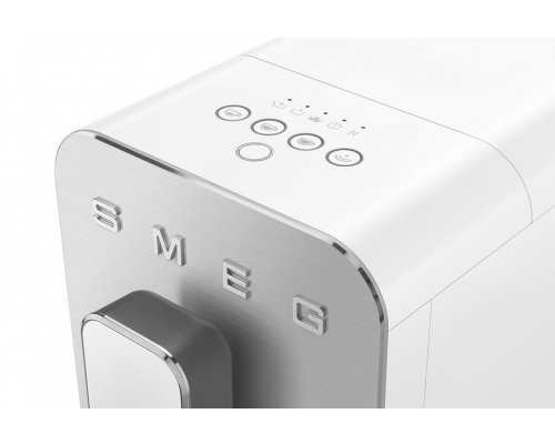 Кофемашина Smeg BCC12WHMEU белый матовый