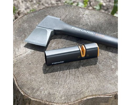 Точилка для топоров и ножей Fiskars Xsharp 120740
