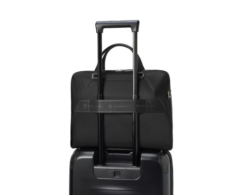 Briefcase Victorinox Victoria Signature, 42x13x30 cm, nylon/leather, black (612209)