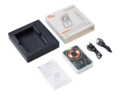 Аккумулятор внешний беспроводной магнитный Qjet MagnifIQ с QC\PD, 10000 мАч, 15 Вт, белый (597126)