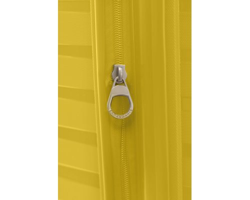 Suitcase Conwood Edge, 47x66x27 cm, yellow (CD-CTHPP008-TM-BRY)