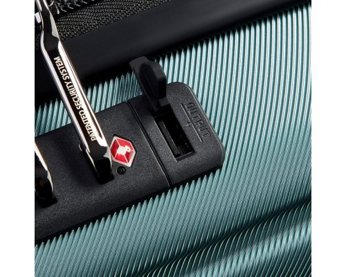 Suitcase Delsey Shadow 5.0 39.5x55x20.5 cm, green (00287880303E9)