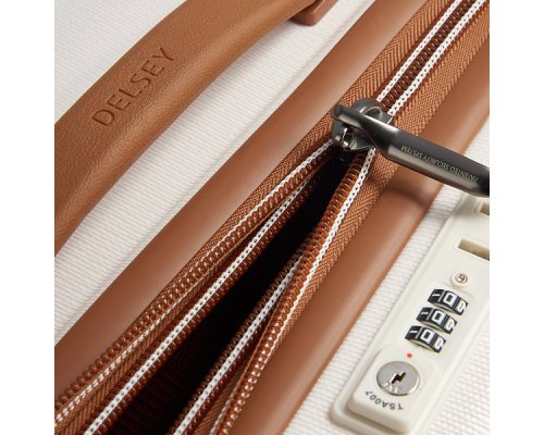 Чемодан Delsey Chatelet Air 2.0 52.5 x 76,5 x 32.5 см белый 00167682115