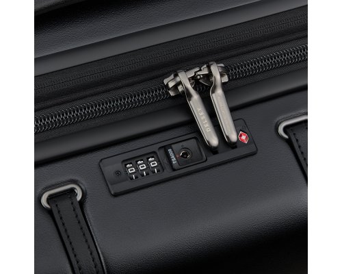 Чемодан Delsey Cadence 54x82x33 см, черный (00167783100)